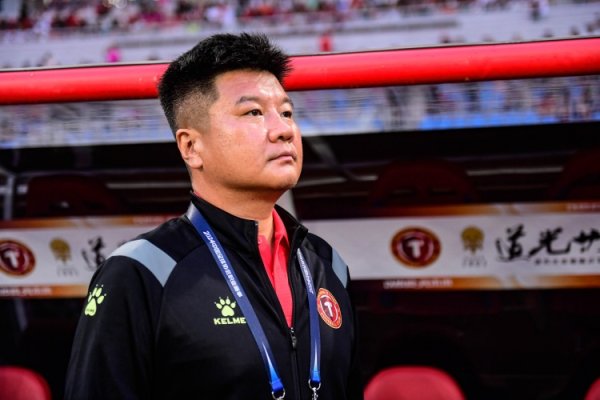 不到一周时期！朱艺：辽宁铁东说念主的转会注册禁令当天已告拆除
