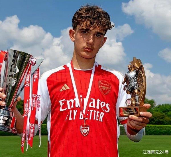 英雄出少年! 这三位球员, 才15岁就登陆英超, 枪手独占两东说念主!