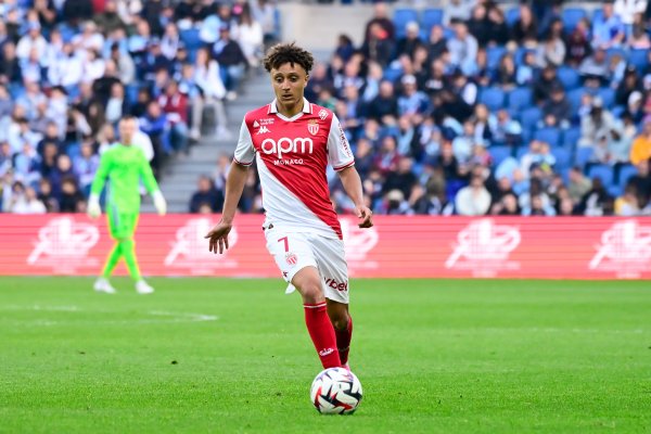记者：勒沃库森引进塞吉尔来去皆备达一致，转会费总数3000万欧