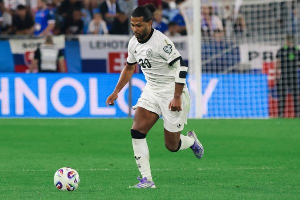 小黑胖→黑旋风？30岁格纳布里单刀奔袭写意挑射 条约庚6场2球3助