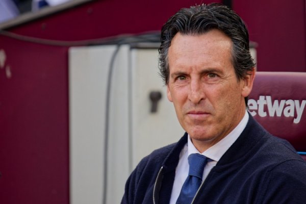 埃梅里：多打一东谈主本该赢下比赛，咱们必须奋发复原并重塑本人身份