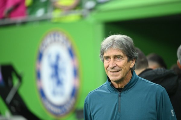 听说教头！72岁佩莱格里尼完了所手教西甲俱乐部700场里程碑