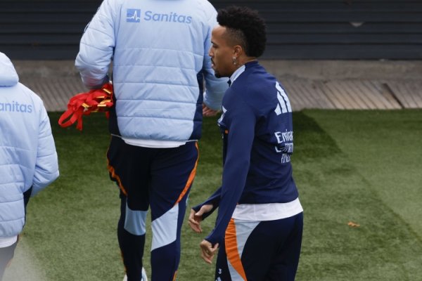 记者：皇马对米利唐收复情况畸形倨傲 门迪单独进行有球熟识