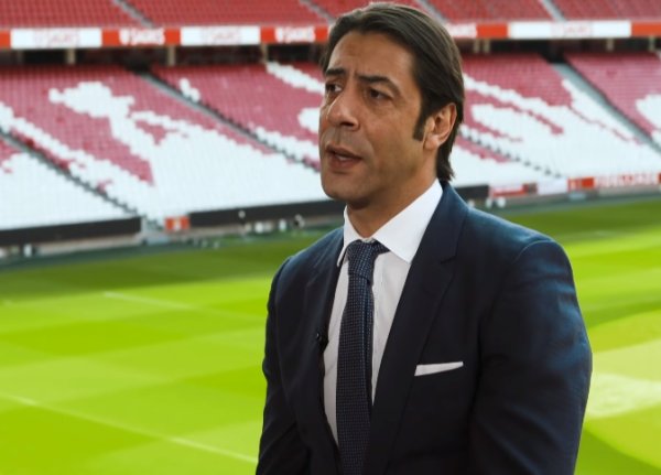 鲁伊-科斯塔回报博阿斯：你在撒谎！本菲卡莫得球员拿800万欧年薪