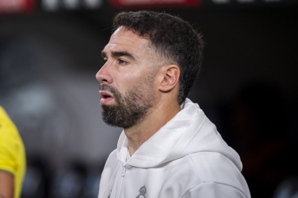 官方：卡瓦哈尔右膝环节存在游离体将承袭手术 据悉将缺阵2-3个月