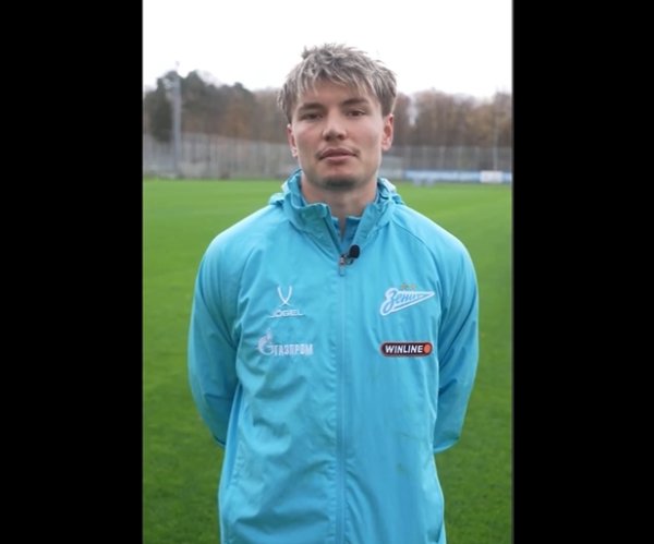 当街勒索😨俄罗斯国脚遭勒索但松驰逃走，4名绑匪为在校大学生