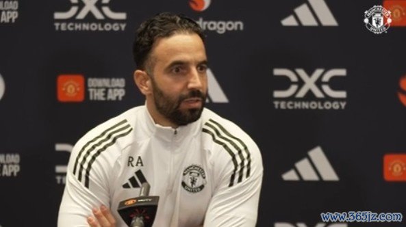 阿莫林：利桑德罗咫尺还不成上场 东谈主员革新不会更变球队的理念