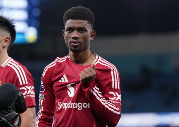 阿玛德为曼联打进的英超10球一谈不才半场，创造赛事历史记载