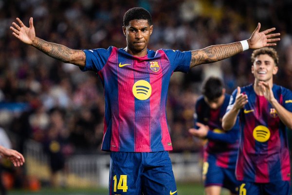 世体量度巴萨vs布鲁日首发：库巴西阿劳霍搭档中卫 拉什福德在列