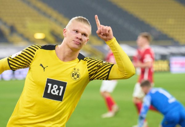 在多特89场86球！哈兰德：在多特第一个月可能是糊口最佳的一个月