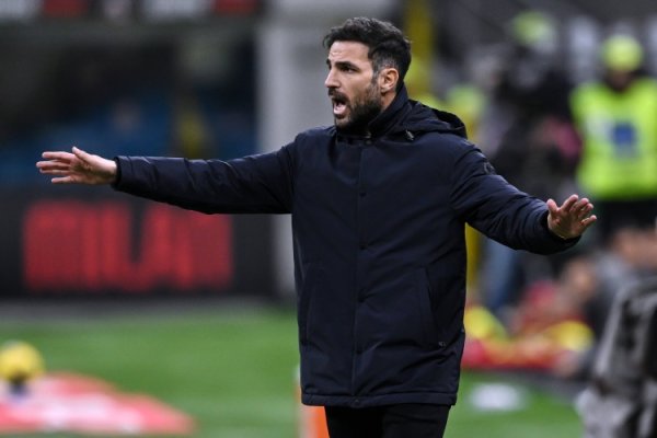 科莫主席：法布雷加斯从未说念念离开，但我请他筹议当年接替东谈主选