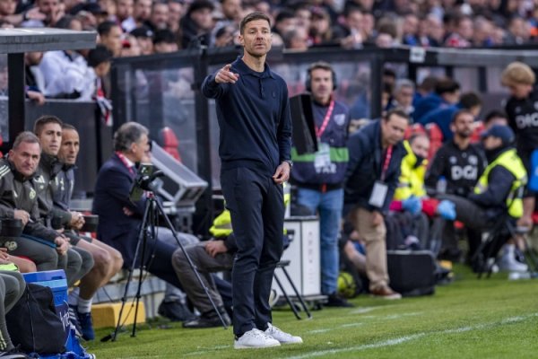 阿斯说念阿隆索濒临挑战：一个月内九战六客，莫得任何喘气时间