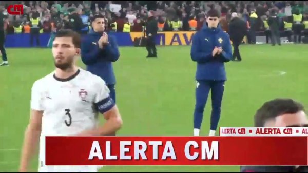 🤬B席、鲁本·迪亚斯与球迷发生黑白，菲利克斯劝戒拉不动B席