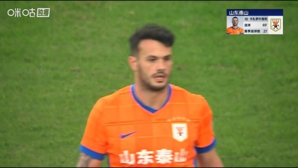 你追我赶！瓦科推射破门本场双响，赛季27球再次追平法比奥！