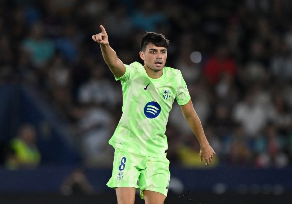 记者：佩德里将缺席巴萨客战切尔西的比赛