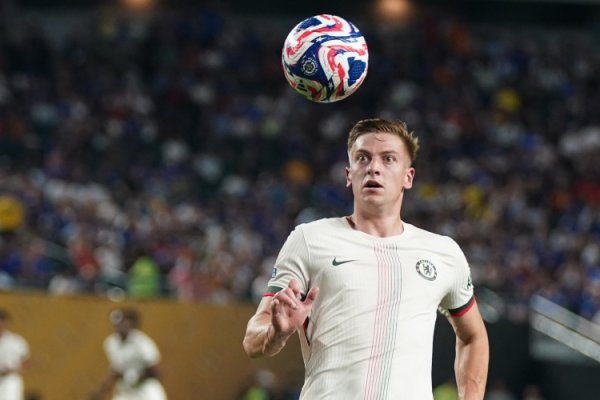 欧文：德拉普的进展利害各半，我认为他需要多传球、更忘我一些