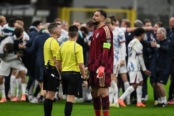 事不外三？26岁多纳鲁马行将成为意大利独逐个位3次踢附加赛的东说念主