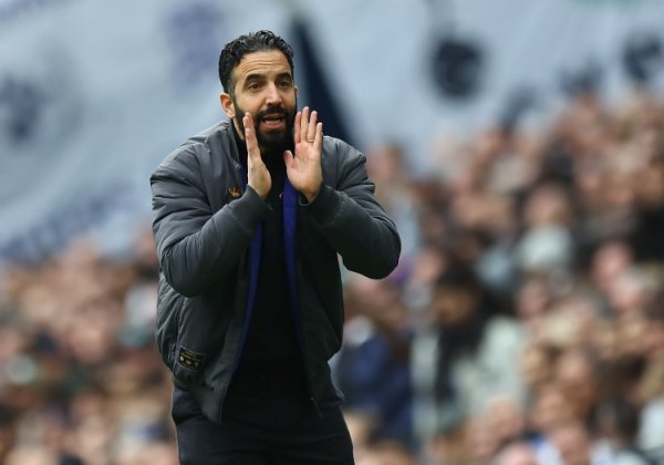 不好打，曼联近4次对阵水晶宫1平3负，且一球未进